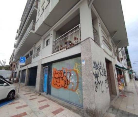 Local comercial en Alquiler en C/ Angel Guimerá en Ocata