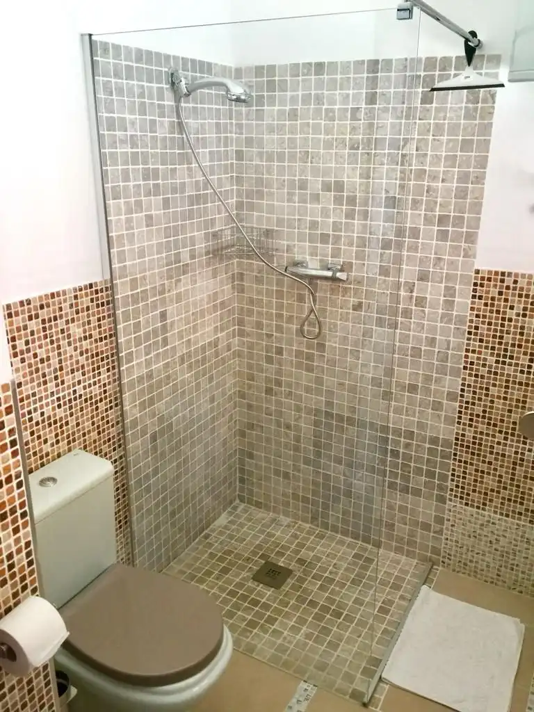Badezimmer von Wohnungen zum Verkauf in San Miguel de Abona mit Möbliert, Ofen und Waschmaschine