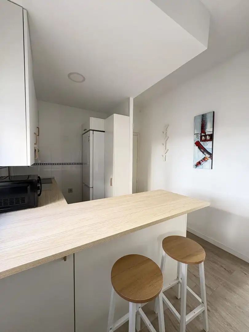 Flat to rent in Calle Ribota, imagen 8