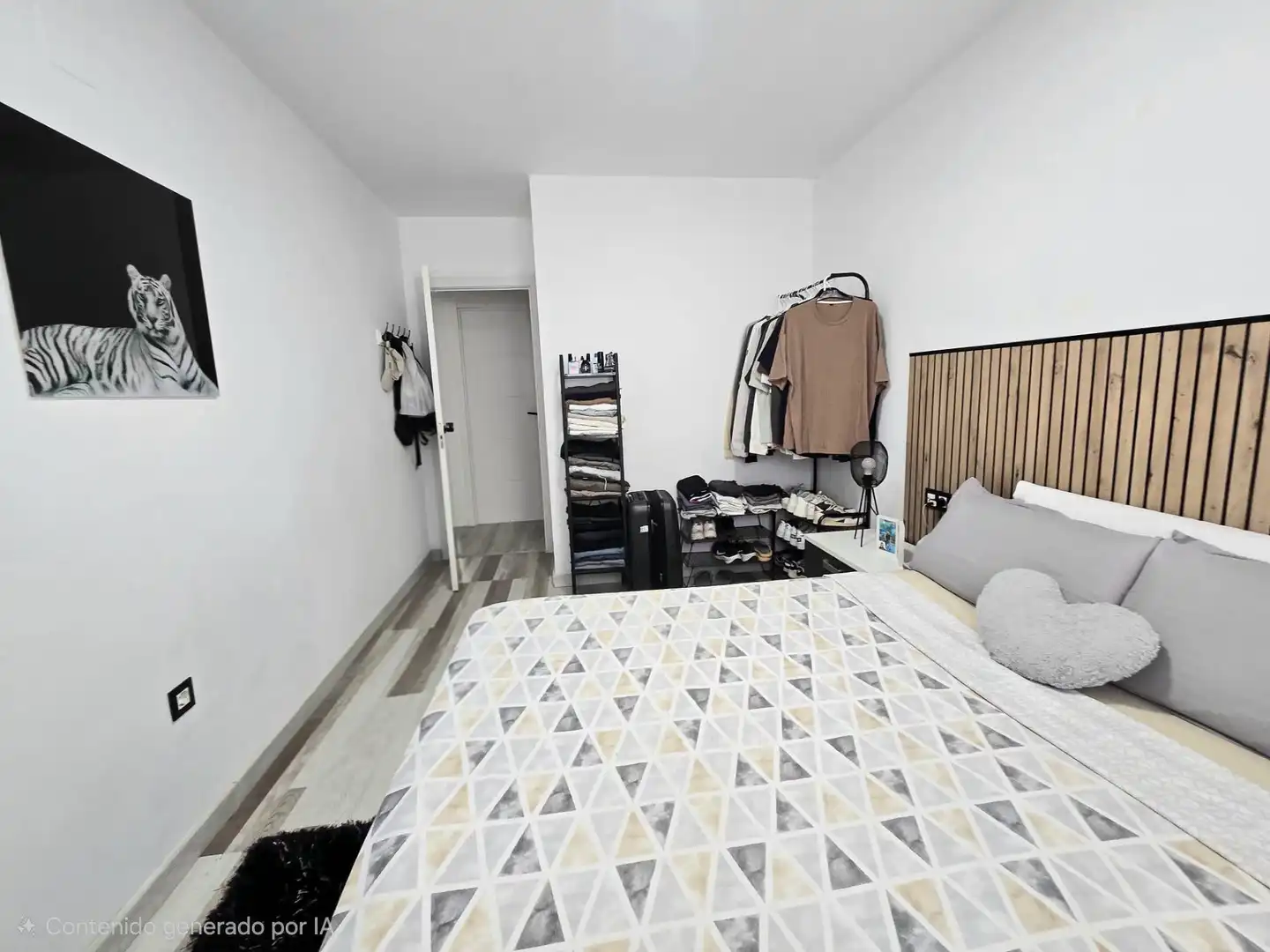 Bedroom of Flat for sale in Málaga  with Air Conditioner, Terrace and Storage room