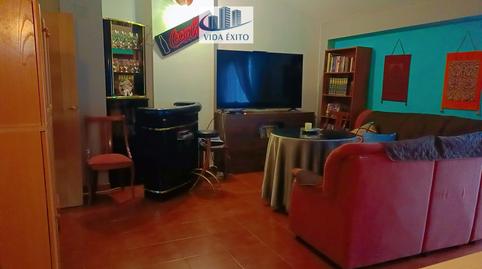 Foto 3 de Casa o chalet en venta en Renfe - Bulevar 1ª y 2ª Fase,  Jaén Capital