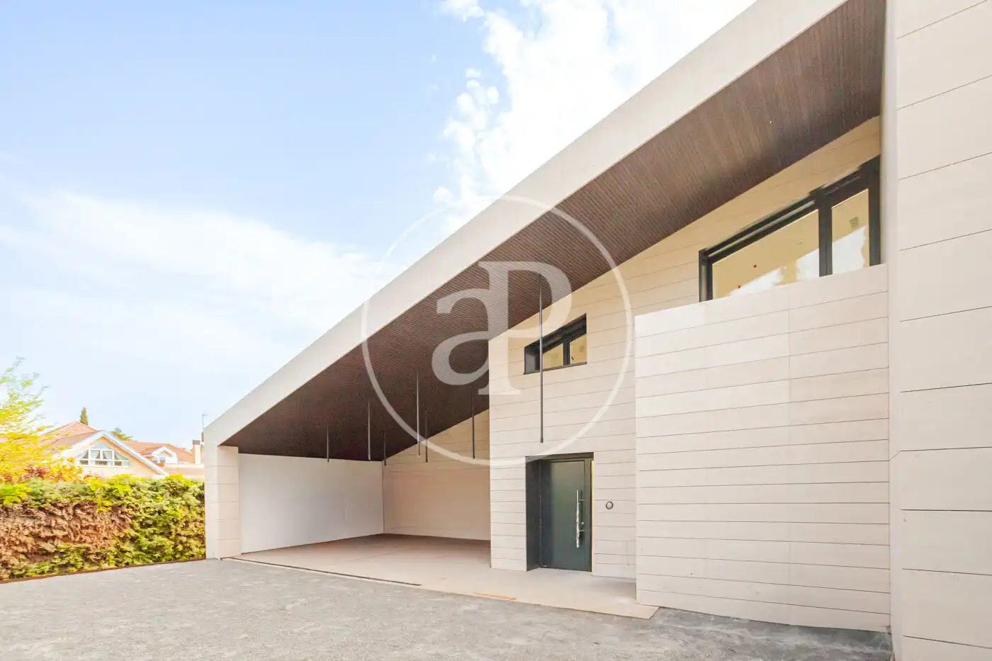 Vista exterior de Casa o chalet en venta en Pozuelo de Alarcón con Aire acondicionado, Calefacción y Jardín privado