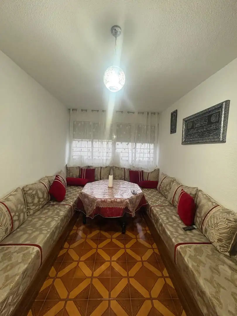 Sala d'estar de Pis en venda en  Madrid Capital