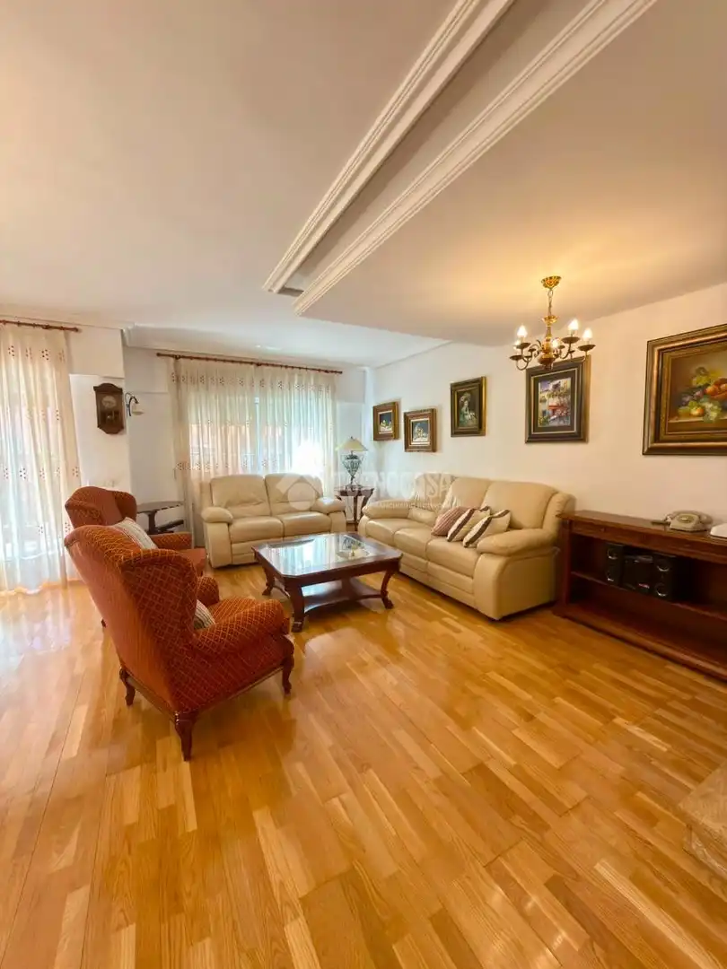 Sala d'estar de Casa o xalet en venda en Valdemoro