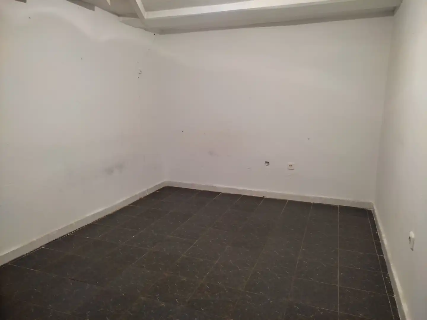 Local comercial en venda a Plaza Cecilio Reino Vargas, imagen 9