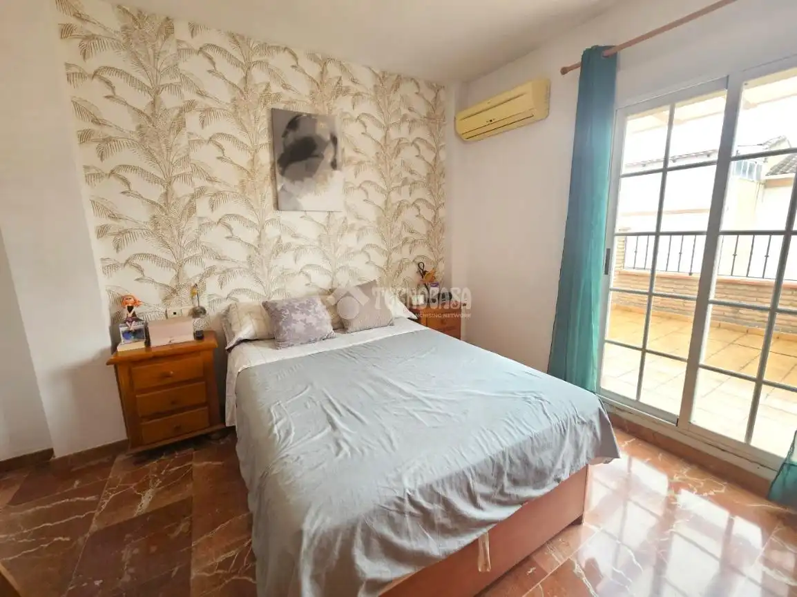 Dormitori de Casa adosada en venda en Parque de la Ermita