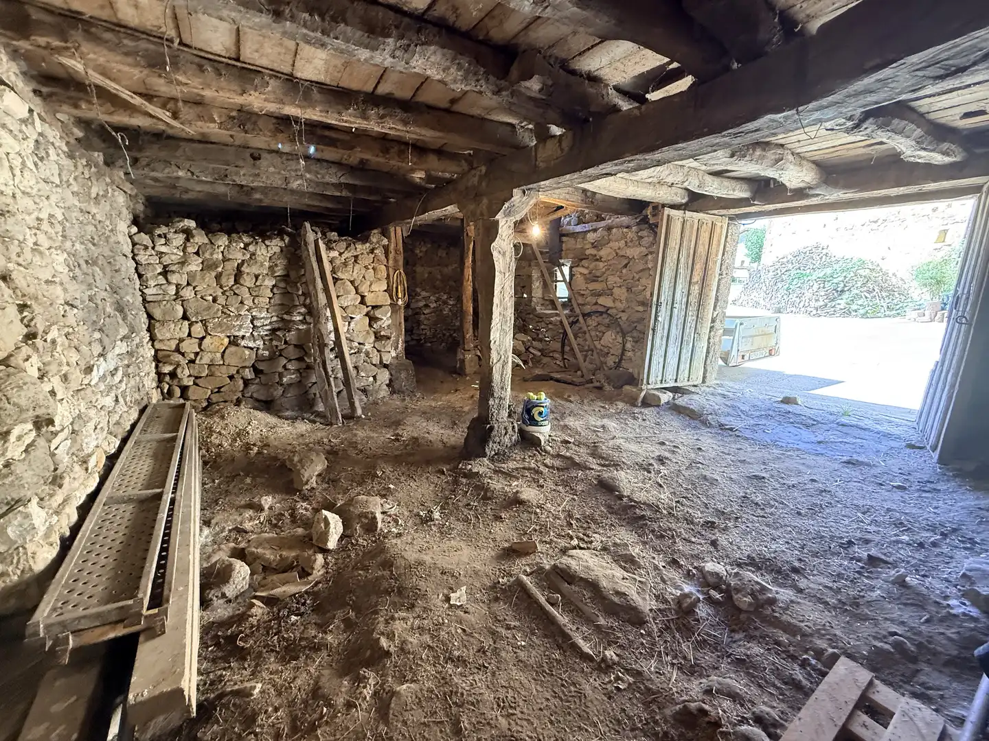 Finca rústica en venda en Medina de Pomar amb Jardí privat, Terrassa i Traster