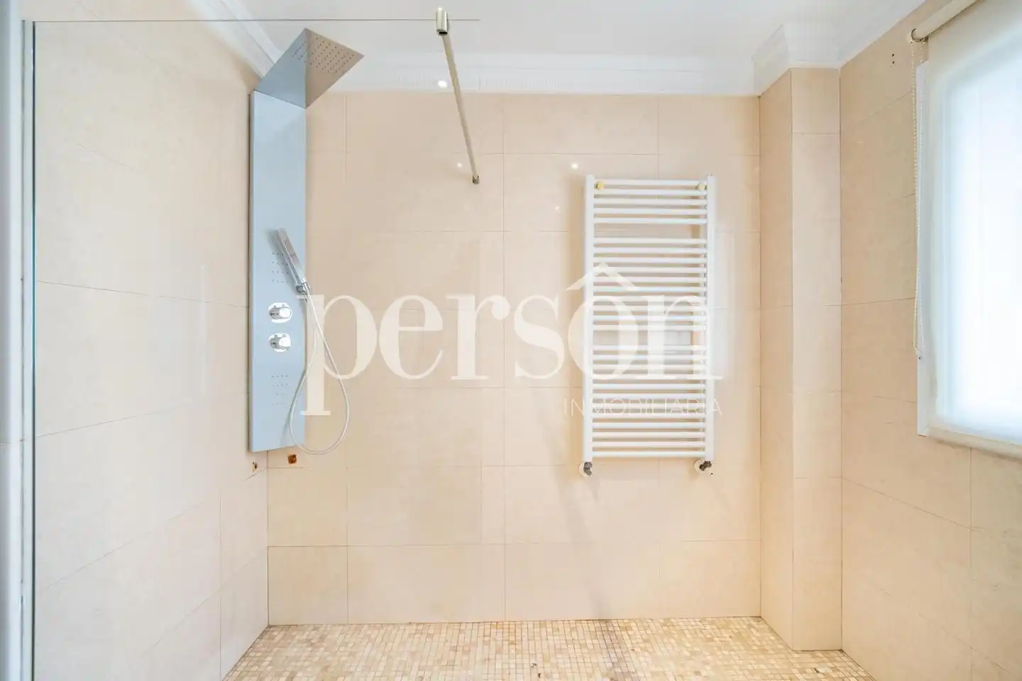 Bathroom of Houses for sale in Bétera  with Air Conditioner, Heating and Private garden