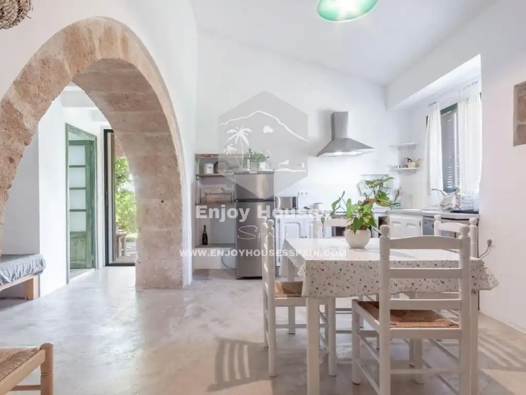 Houses for sale in Montgó - Ermita