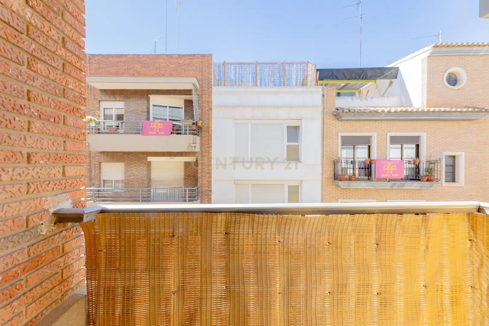 Vista exterior de Piso en venta en Torrent