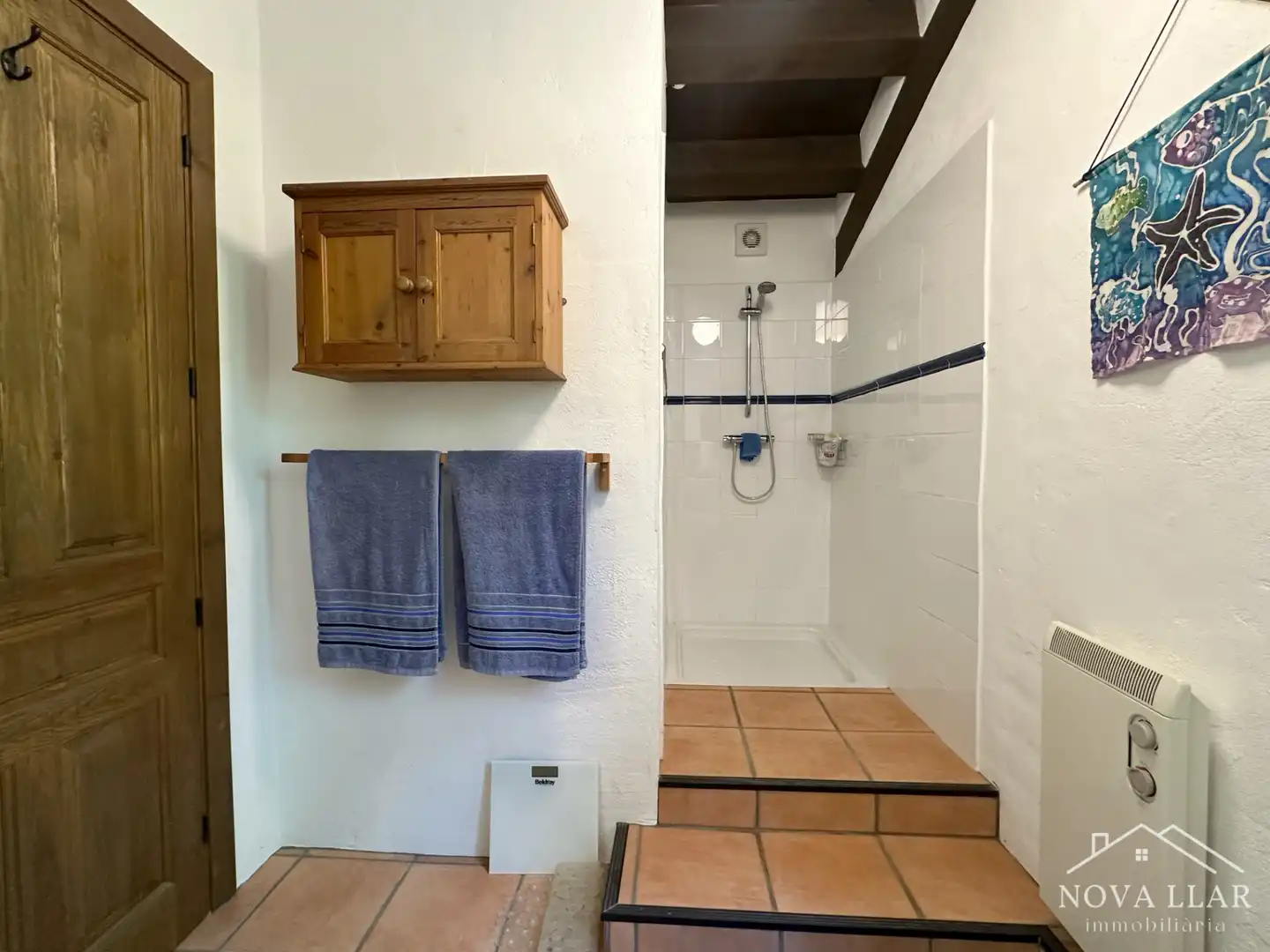 Baño de Finca rústica en venta en Les Llosses con Calefacción, Jardín privado y Terraza