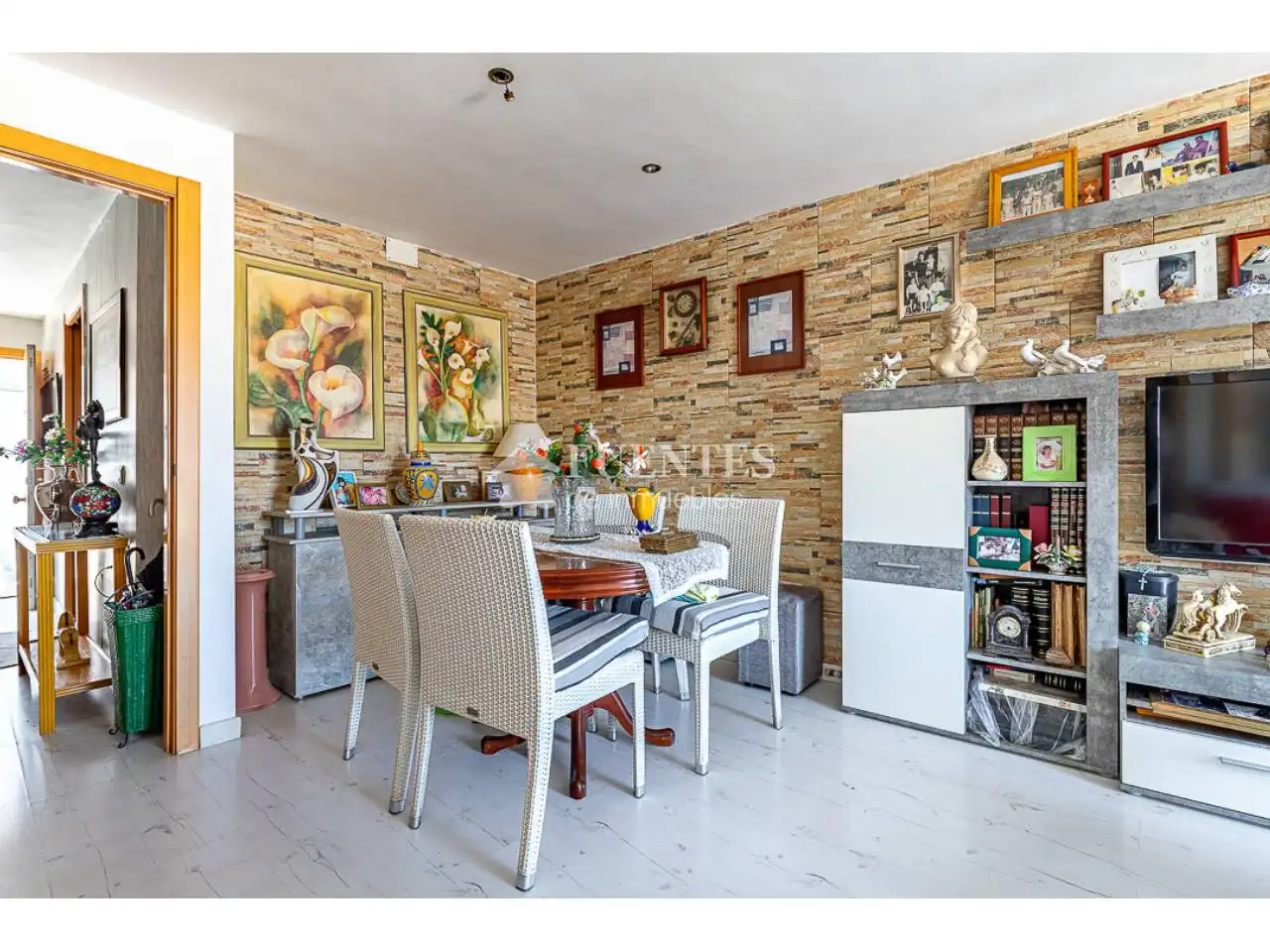 Dining room of Flat for sale in Alicante / Alacant  with Furnished, Balcony and Alarm