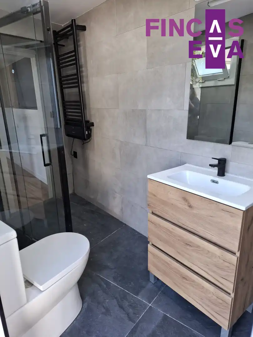 Baño de Casa o chalet en venta en Vilanova del Vallès con Calefacción, Jardín privado y Terraza