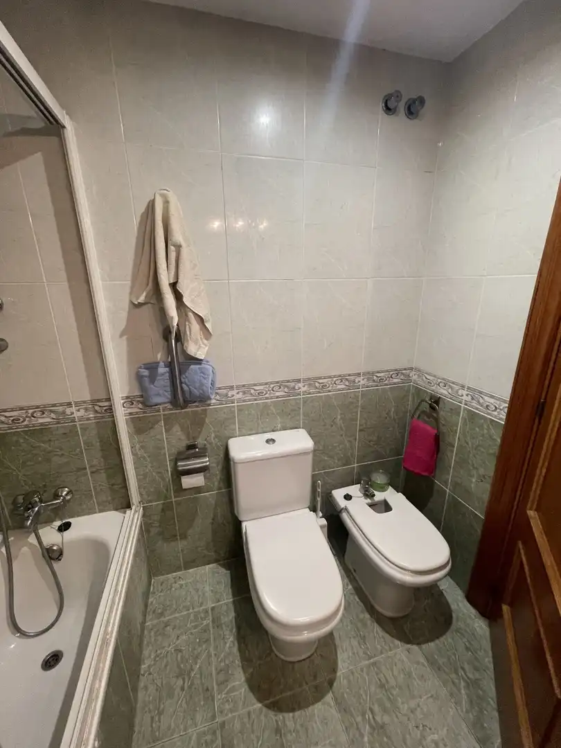 Bany de Dúplex en venda en Girona amb Calefacció i Terrassa