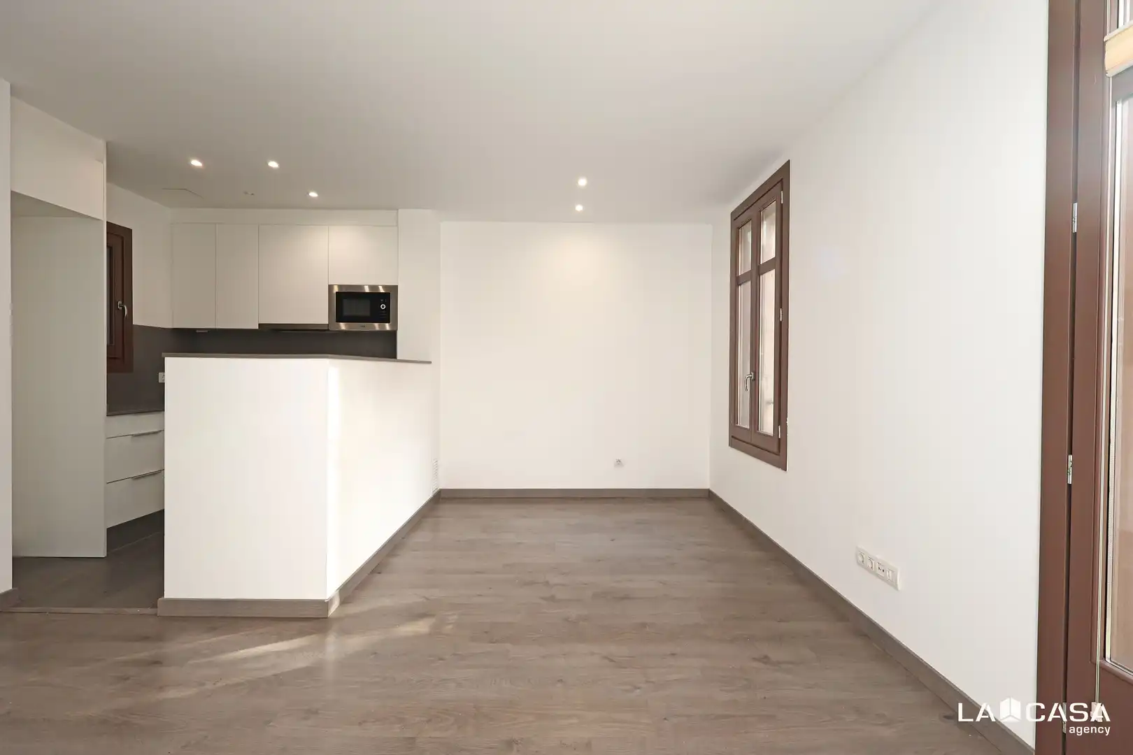 Appartamento con terrazza in vendita a Avinguda del Paral·lel, imagen 19