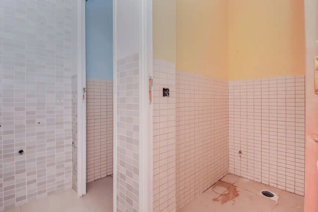 Badezimmer von Geschaftsraum zum Verkauf in Reus
