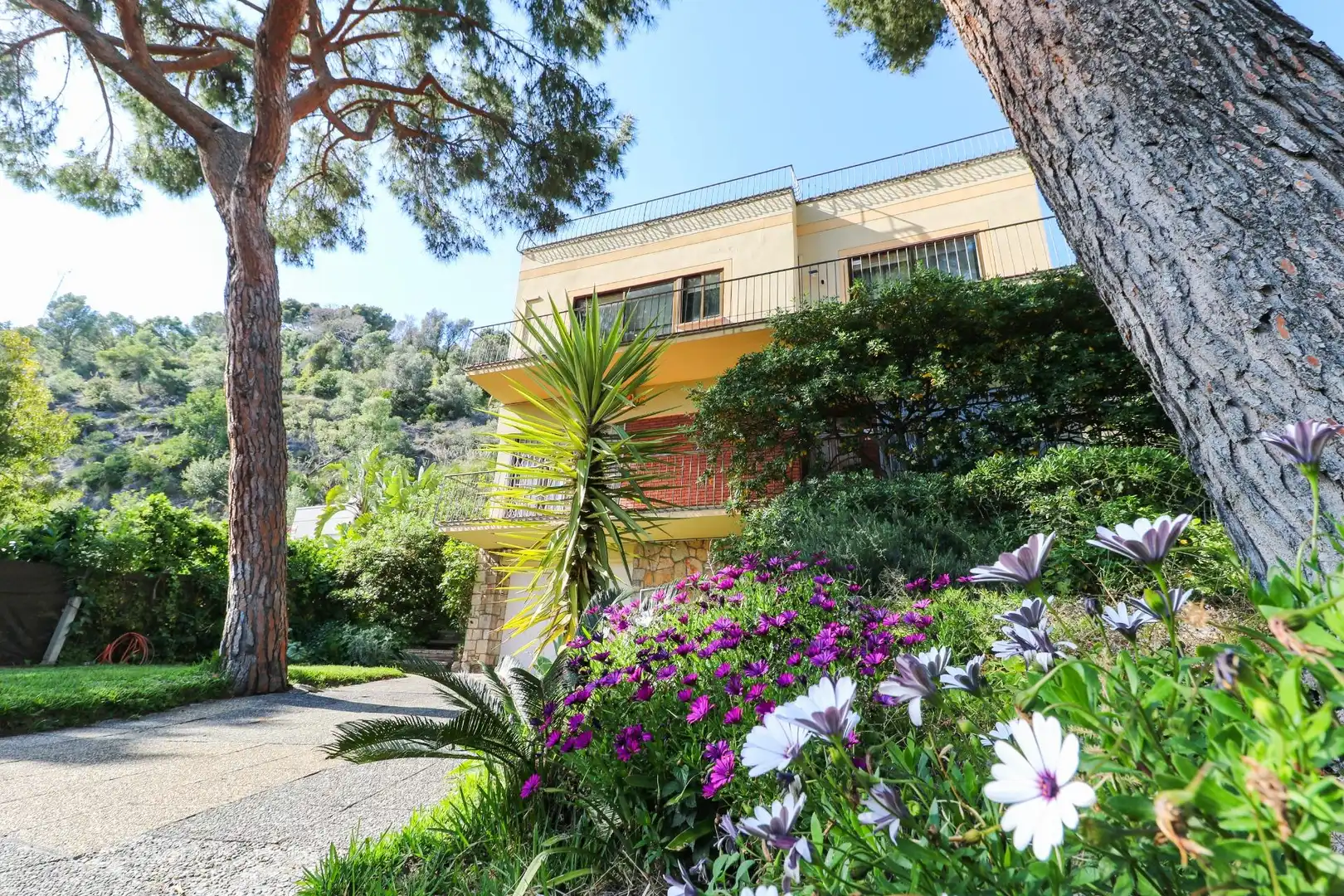 Garden of Houses for sale in Castelldefels  with Air Conditioner, Heating and Parquet flooring