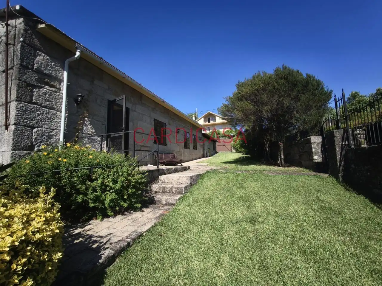 Jardí de Casa o xalet en venda en Mondariz amb Calefacció, Jardí privat i Terrassa