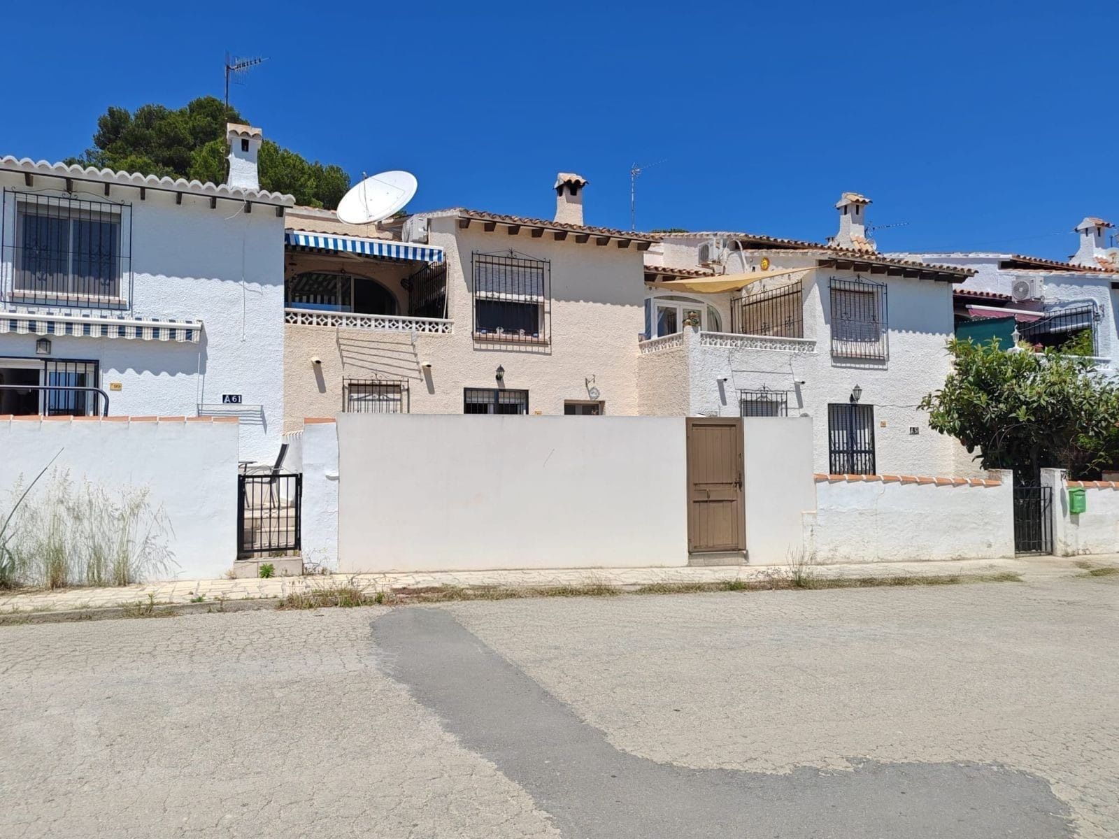 Exterior view of House or chalet for sale in Moraira