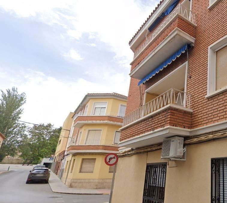 Flat for sale in Almansa