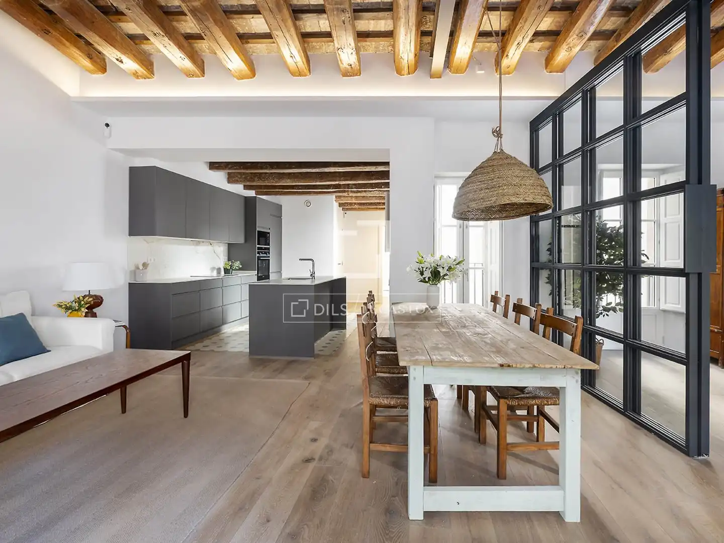 Küche von Wohnung zum Verkauf in Barcelona mit Klimaanlage, Heizung und Parkett