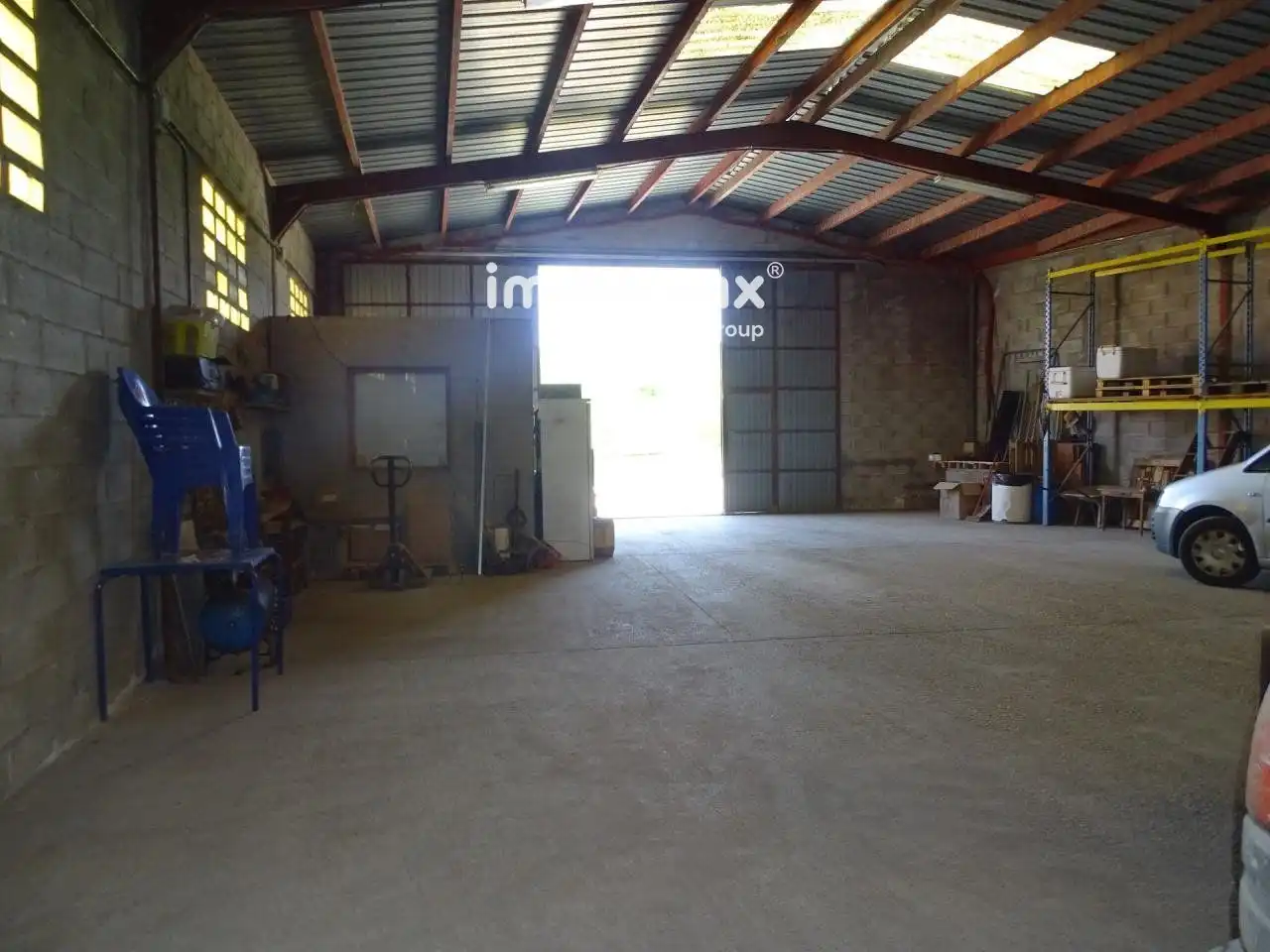 Nave industrial de alquiler en Caseres
