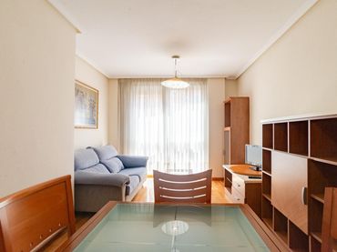 Flat with lift to rent in Centro