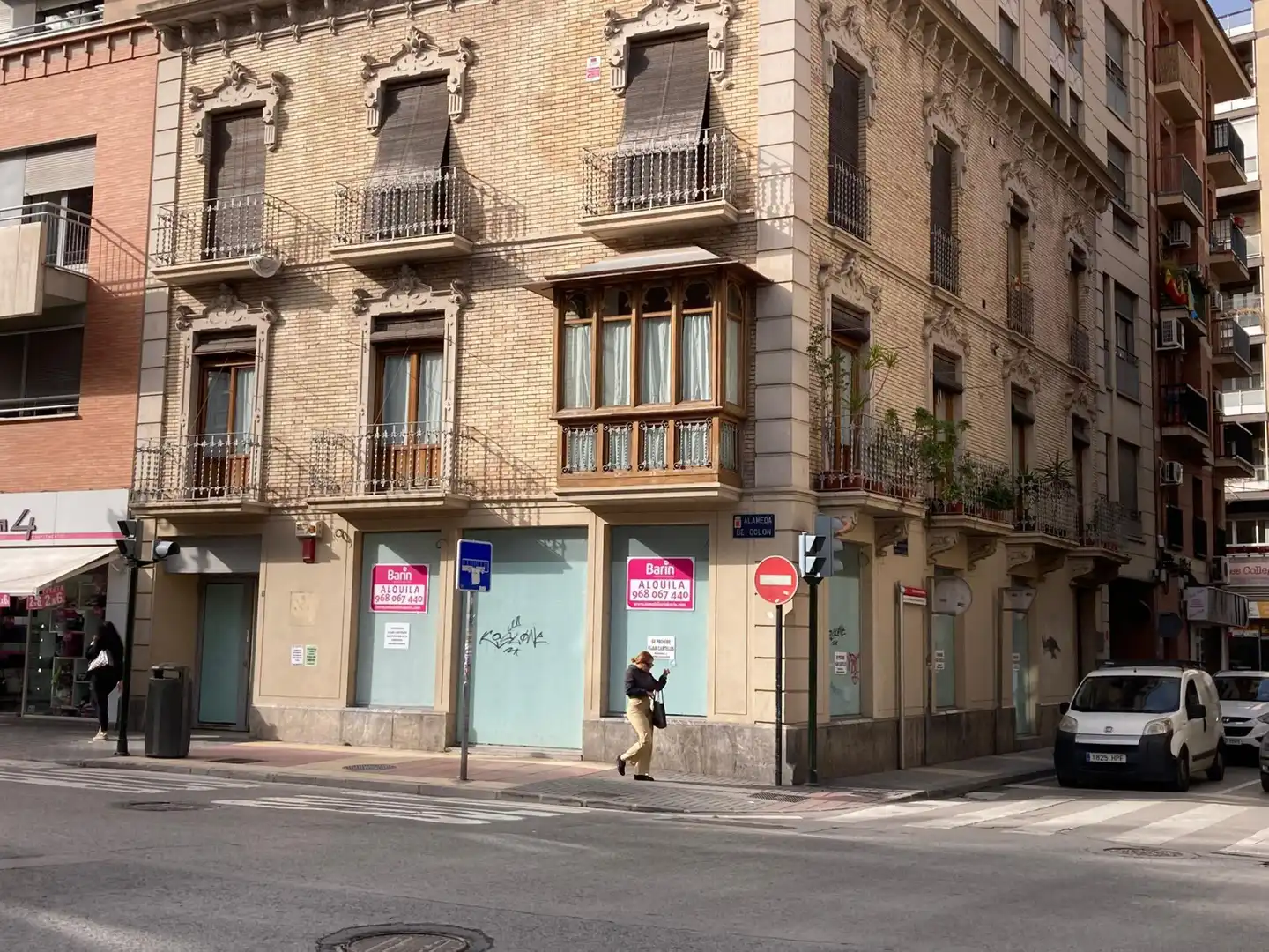 Gewerbefläche zur Miete in Alameda De Colón 5, imagen 2