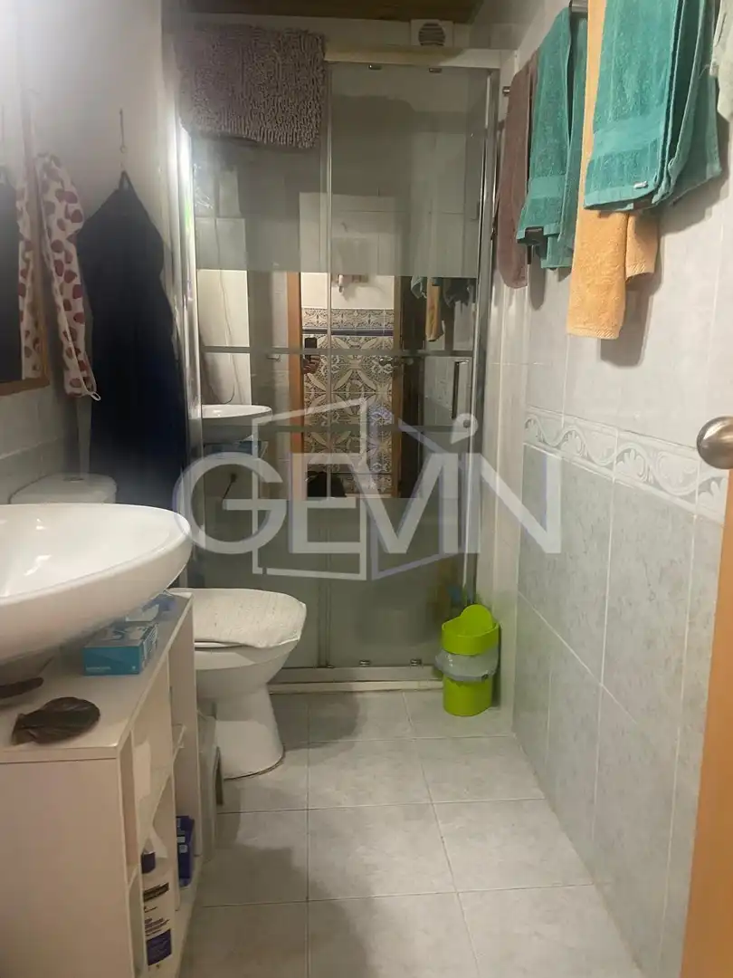 Baño de Piso en venta en Santa Perpètua de Mogoda