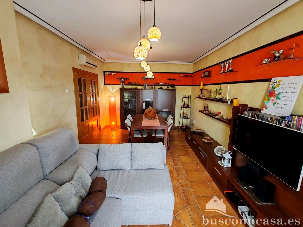 Sala d'estar de Casa o xalet en venda en Linares amb Aire condicionat, Calefacció i Terrassa