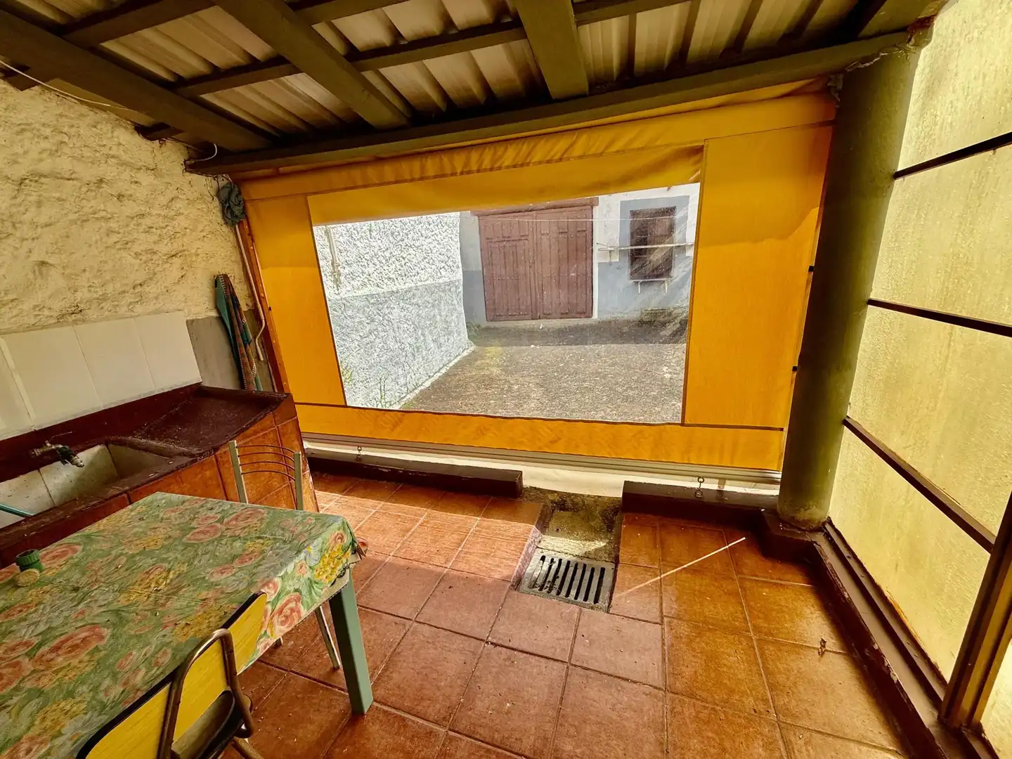 Casa adosada en venda en Valdevimbre