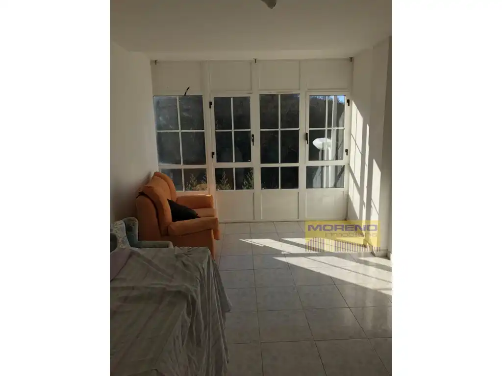 Pis en venda a Samos