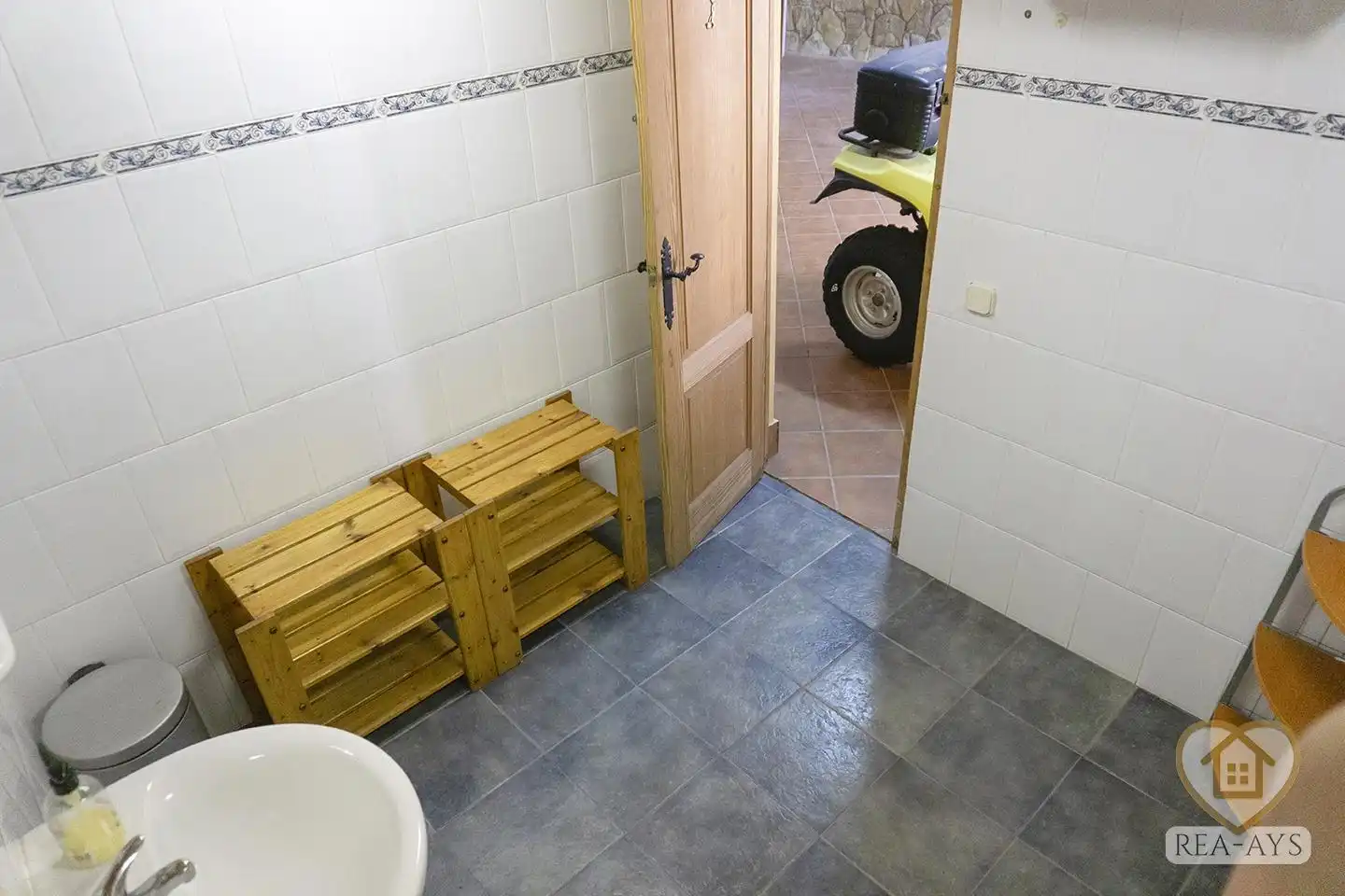 Baño de Casa o chalet en venta en Vallirana con Jardín privado, Terraza y Trastero