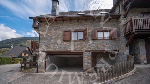 Foto 4 de Casa adosada en venda a Carrèr Plaus, 2, Vielha, Lleida