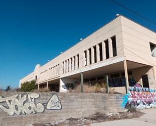 Exterior view of Industrial buildings for sale in Puigpelat