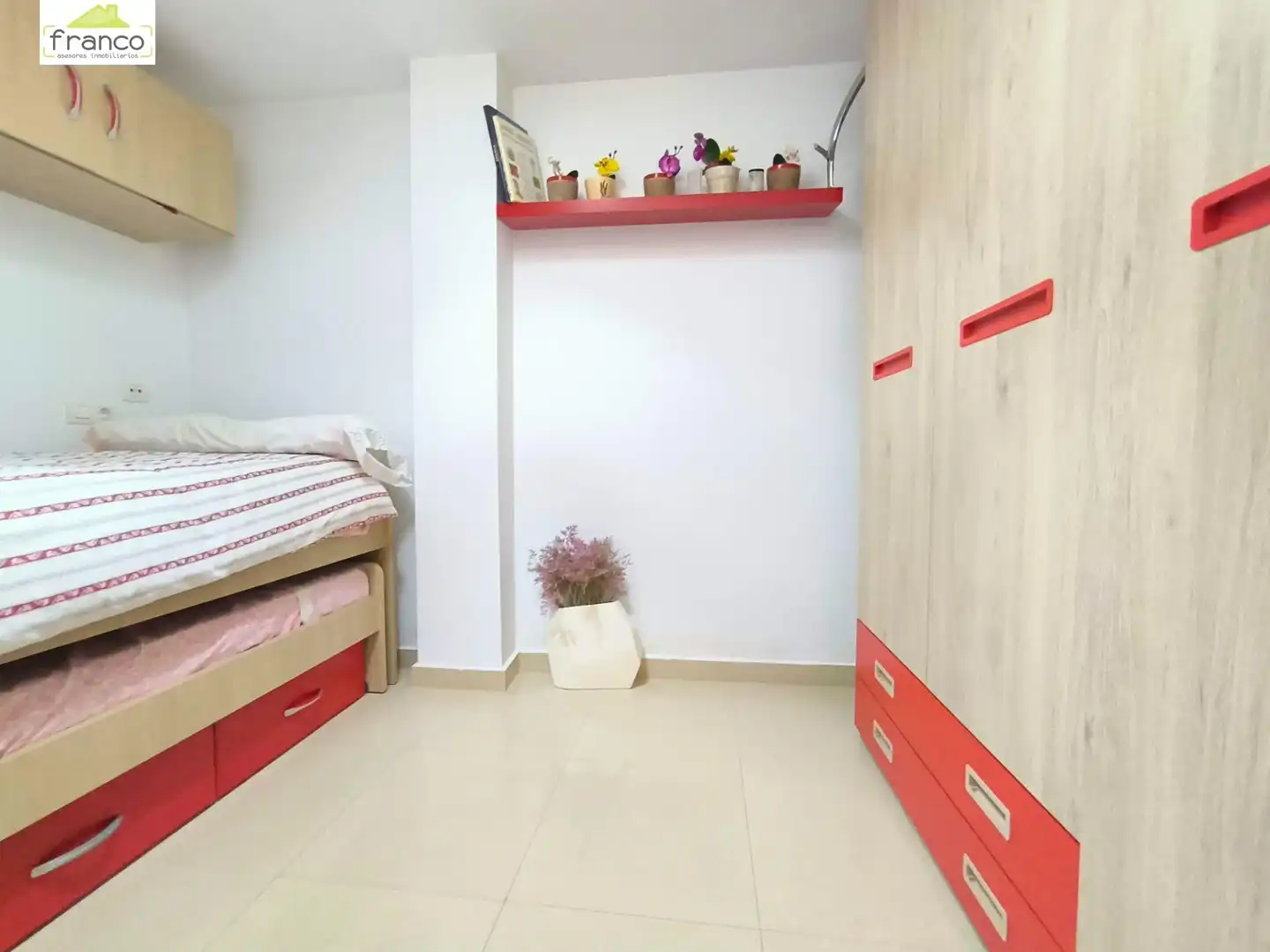 Edificio en venta en Ceutí