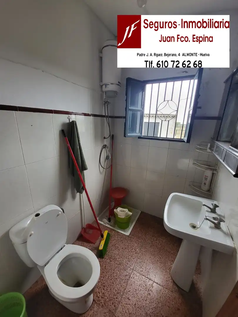 Baño de Finca rústica en venta en Almonte con Jardín privado, Terraza y Trastero