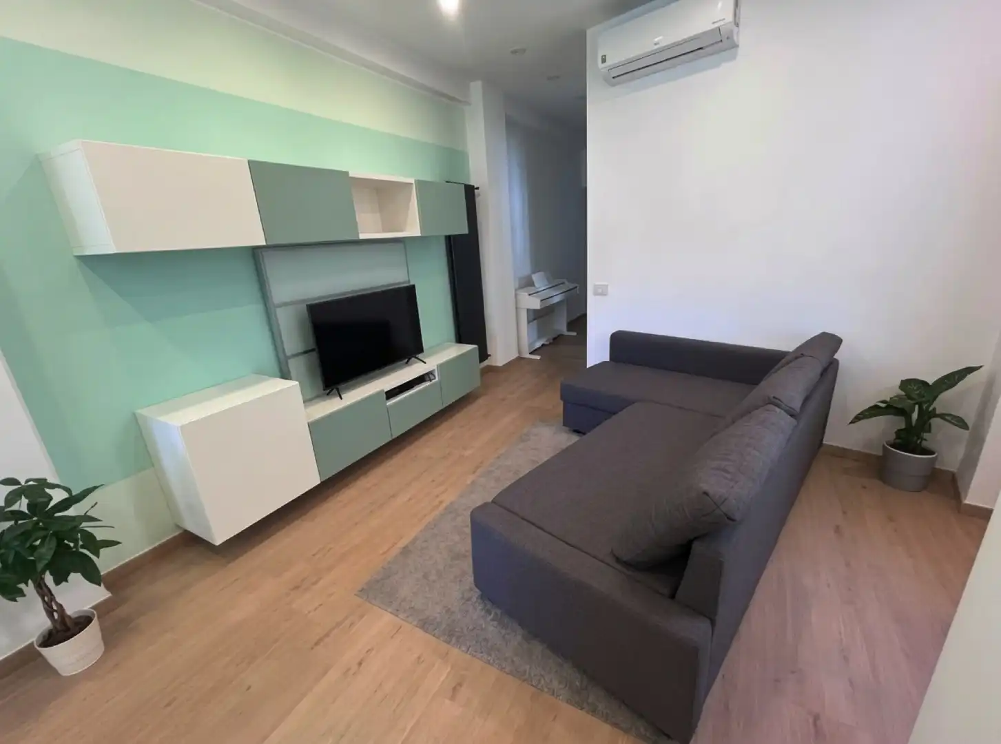 Sala de estar de Apartamento en venta en Marbella con Terraza, Amueblado y Balcón