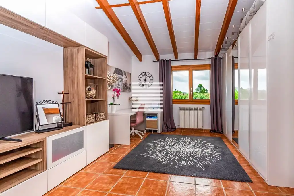 Habitación de Finca rústica en venta en Alcúdia con Aire acondicionado, Jardín privado y Terraza