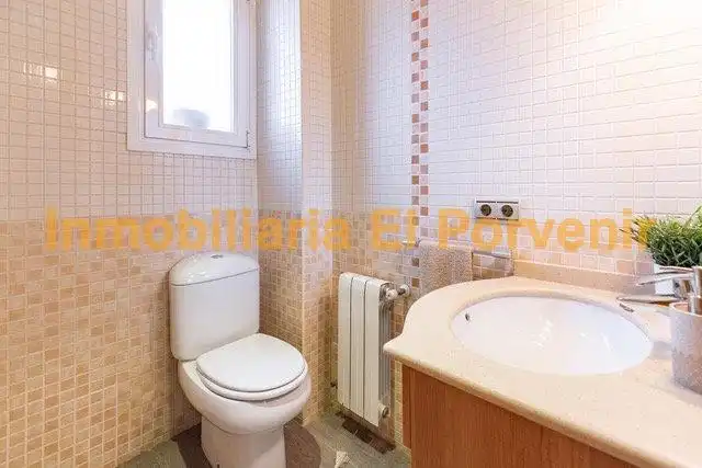 Bathroom of Houses for sale in Torrent  with Air Conditioner, Heating and Private garden