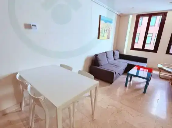 Wohnzimmer von Wohnungen zur Miete in  Madrid Capital mit Klimaanlage