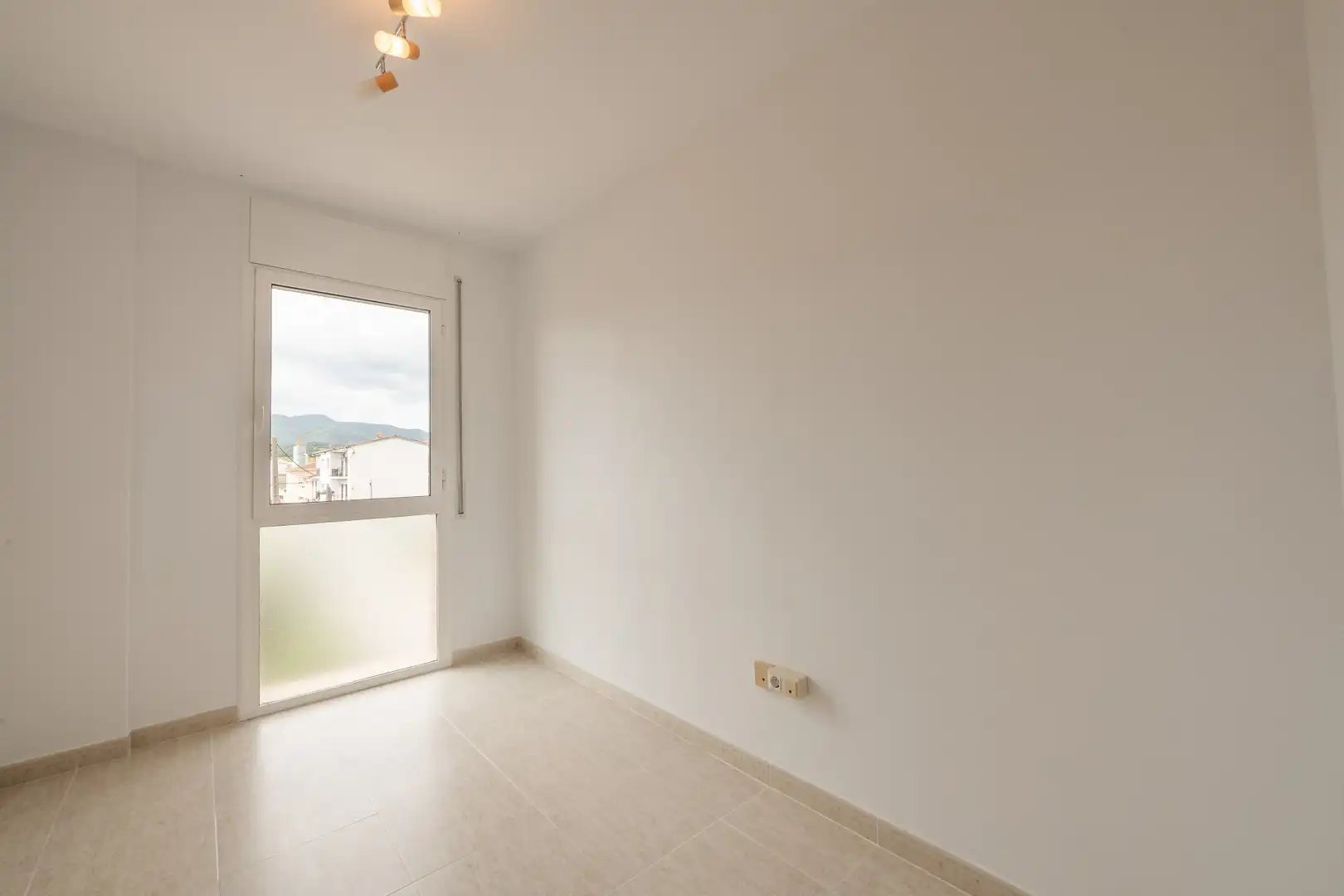 Piso con terraza en venta en Porqueres, imagen 9