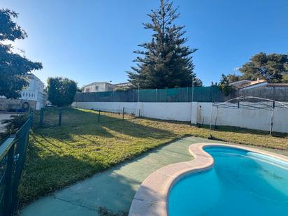 Swimming pool of House or chalet for sale in Montserrat  with Swimming Pool