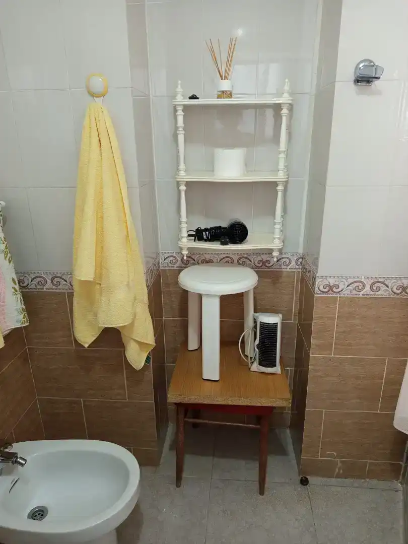 Bathroom of Detached homes for rent in Begíjar  with Air Conditioner, Furnished and Internet