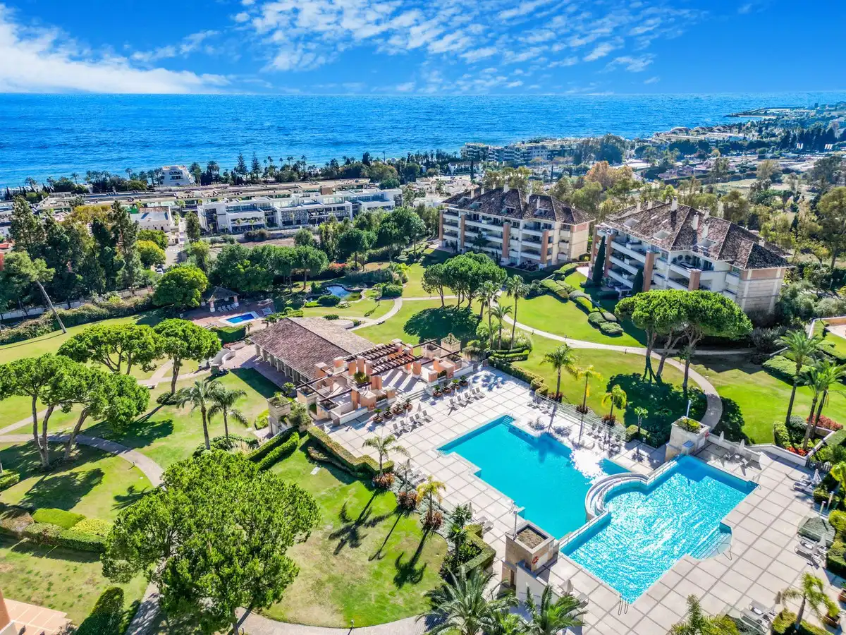 Penthouse with pool for sale in Carretera Istán Km. 1, imagen 12