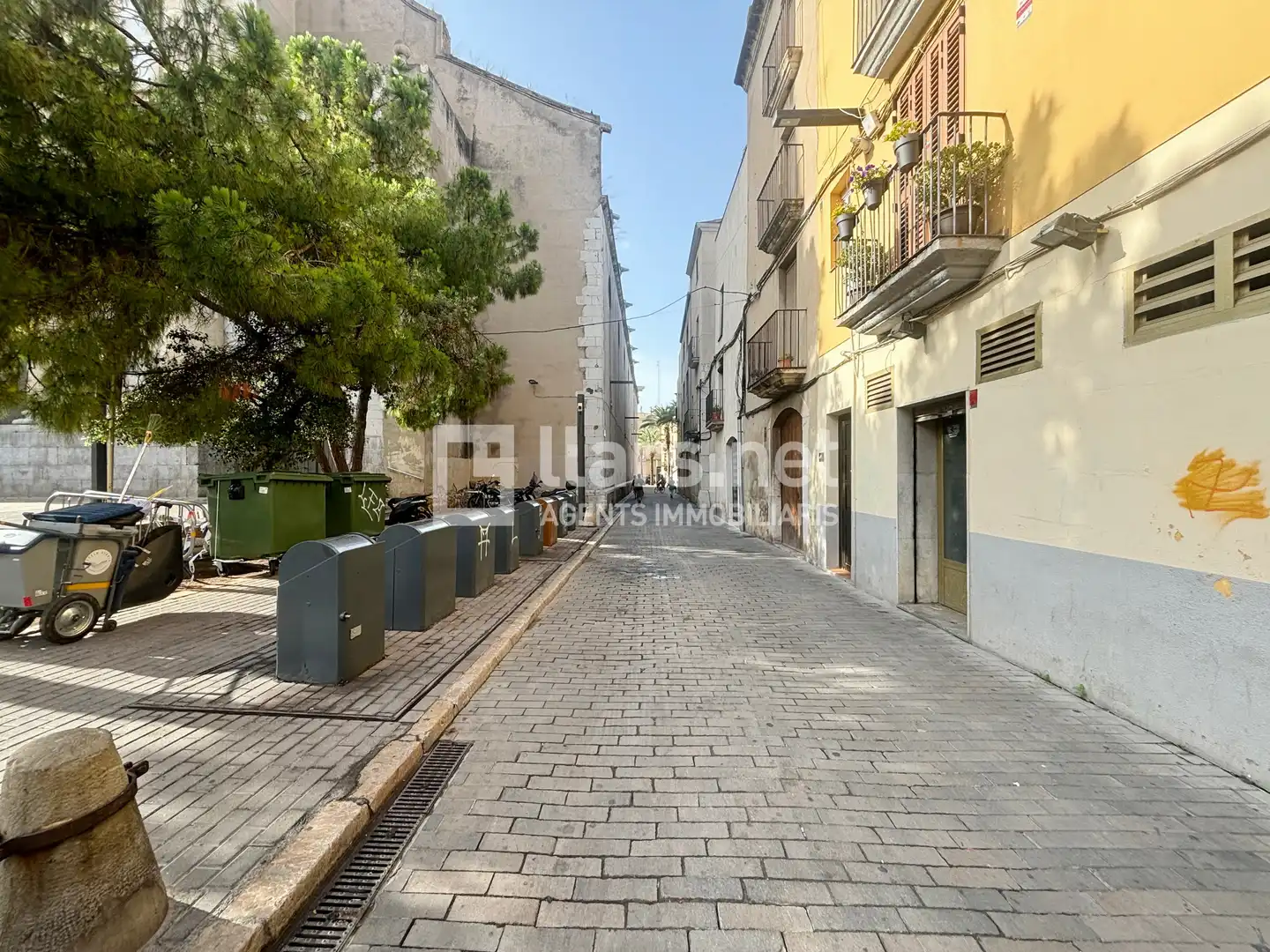 Garatge en venda a Carrer de Josep Anton Marquès, Centre Vila