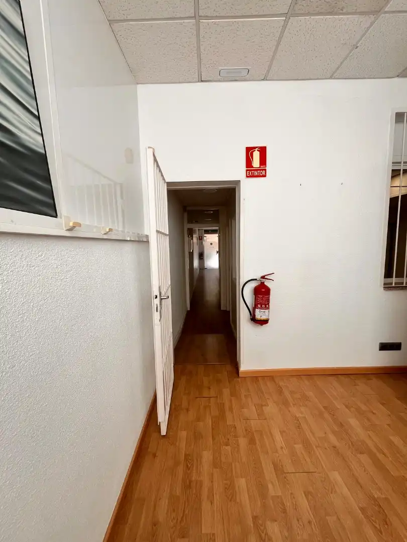 Local de lloguer en Terrassa amb Aire condicionat i Parquet