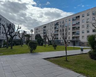 Vista exterior de Pis en venda en  Sevilla Capital amb Aire condicionat, Calefacció i Jardí privat