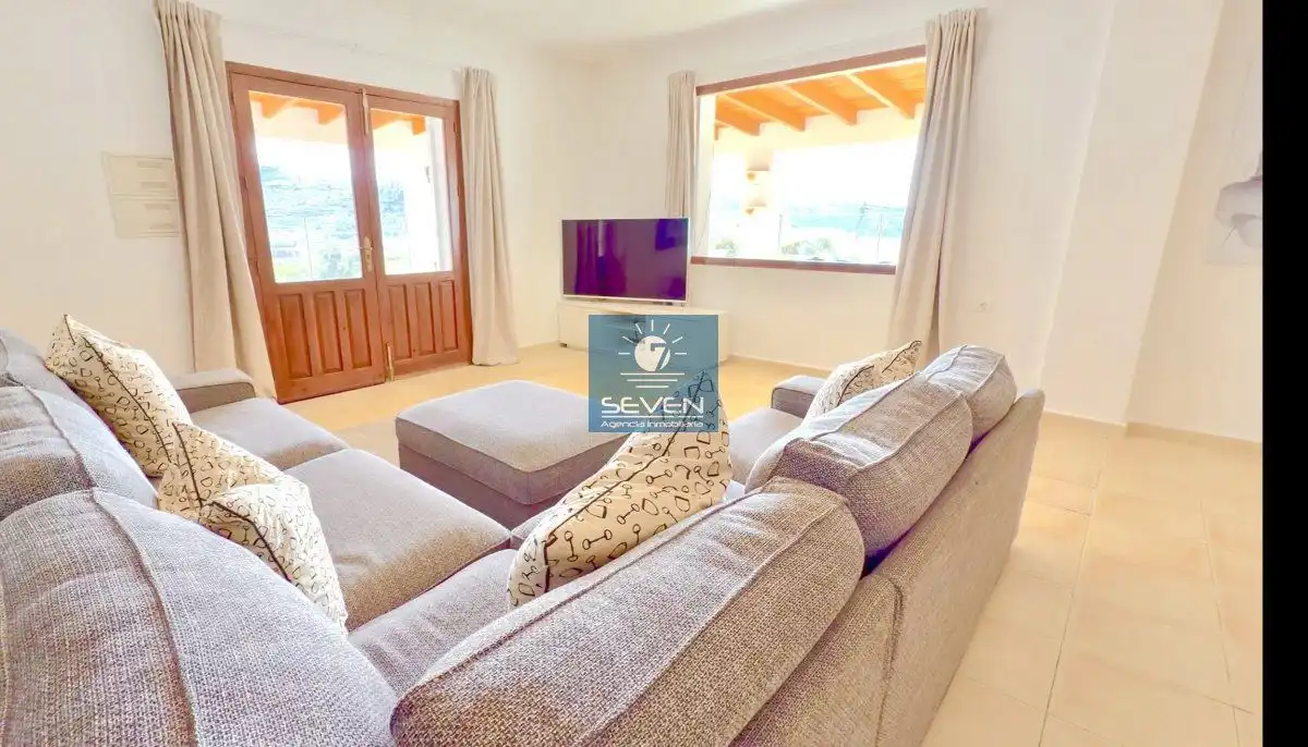 Sala de estar de Casa o chalet en venta en Almuñécar con Aire acondicionado, Calefacción y Jardín privado