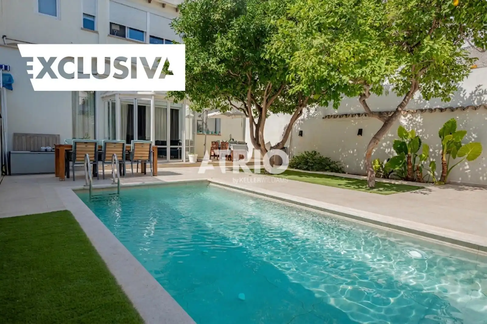 Swimming pool of Houses for sale in  Palma de Mallorca  with Air Conditioner, Private garden and Terrace